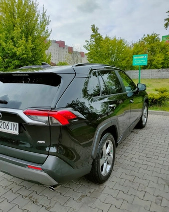 Toyota RAV4 cena 125000 przebieg: 100200, rok produkcji 2019 z Warszawa małe 67